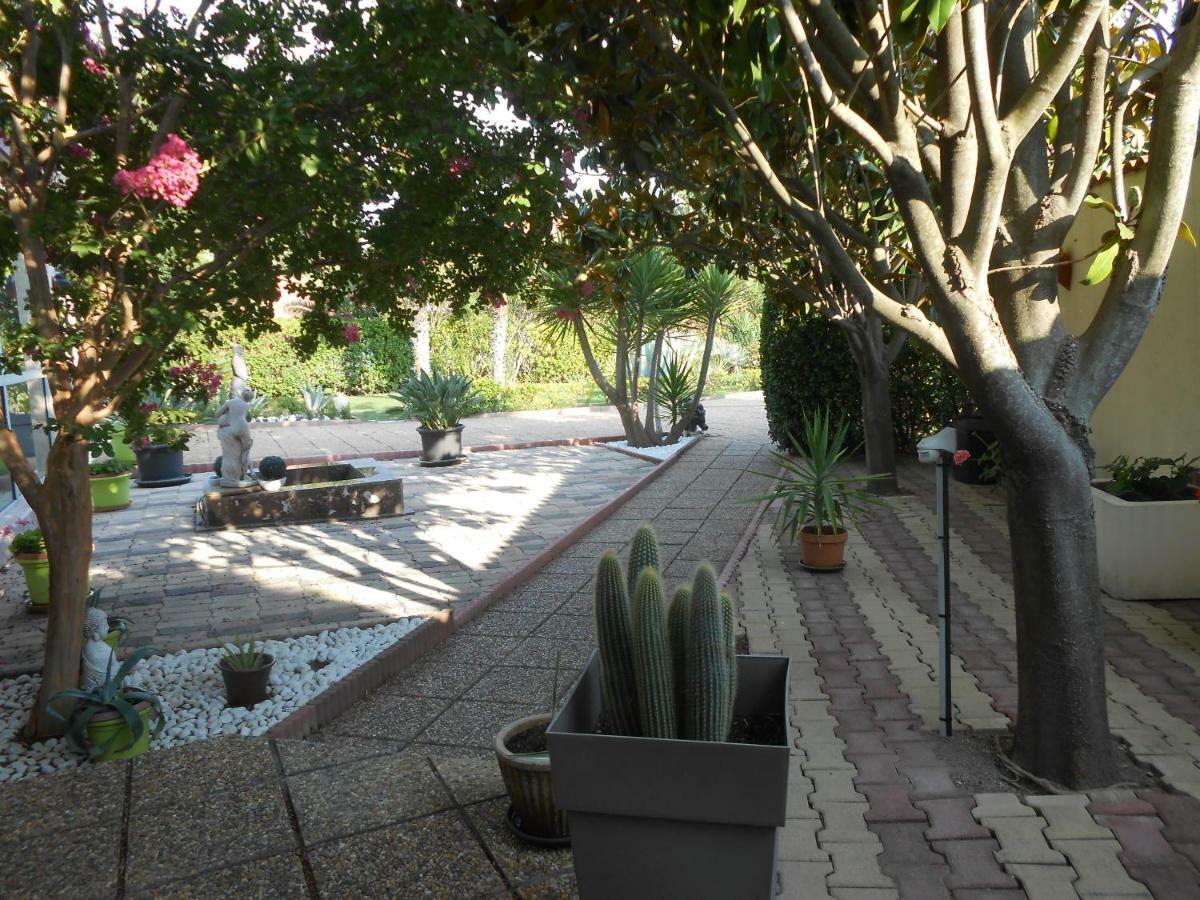 Maison Monica Exeptionnel-Jardin Paysage Zen Coursan Exteriér fotografie